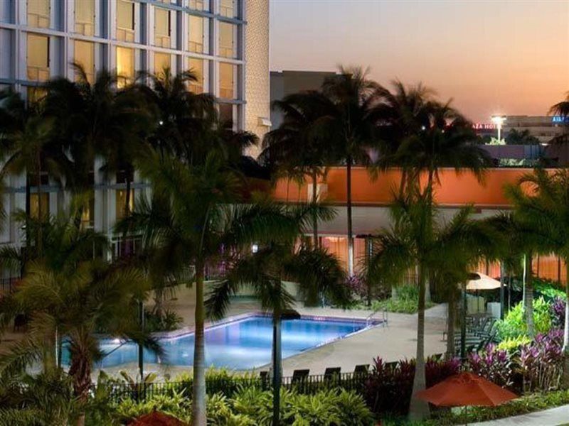 Residence Inn By Marriott Miami Airport מראה חיצוני תמונה